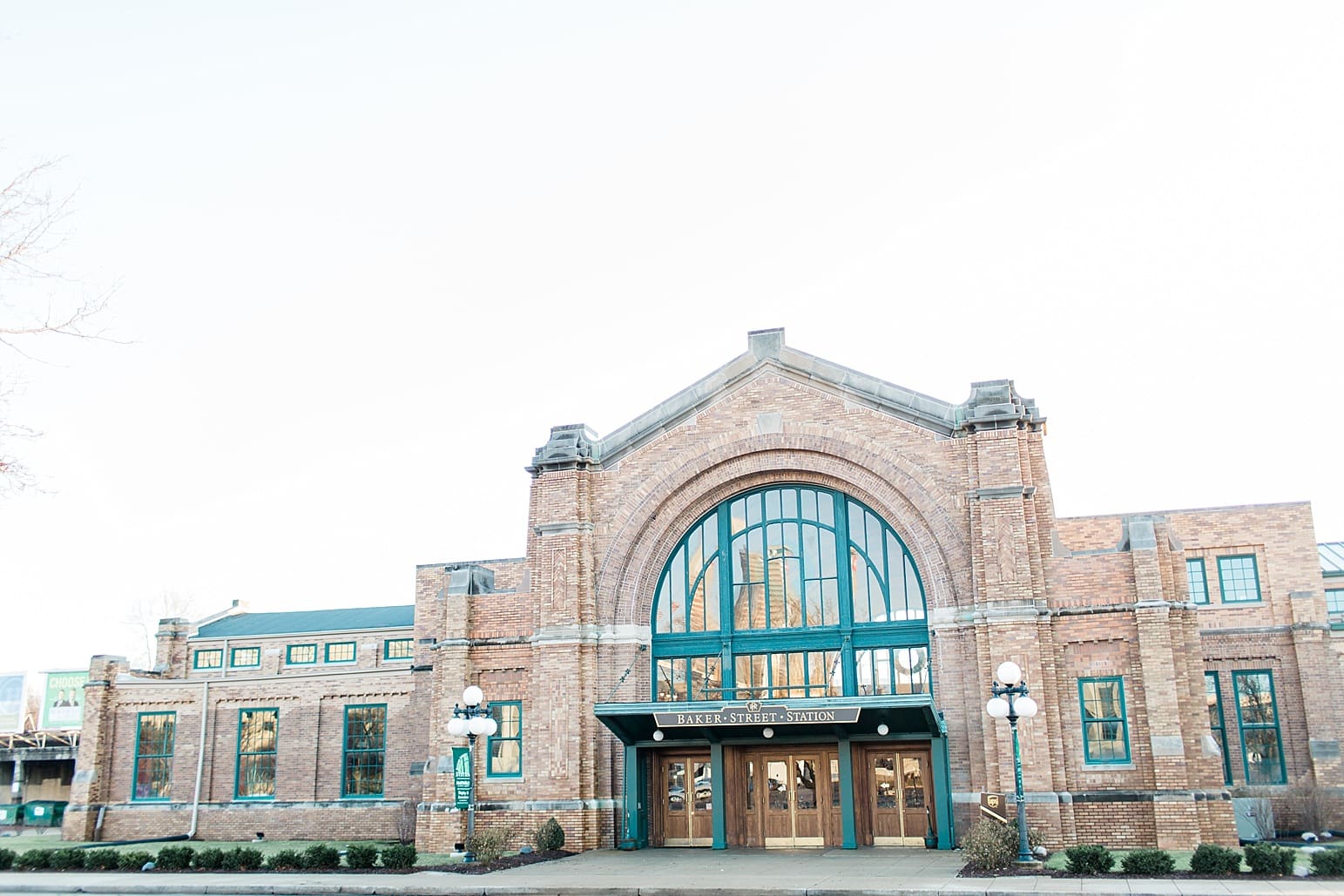 Arielle Peters Photography | Wedding reception at Baker Street Train Station in Fort Wayne, Indiana.