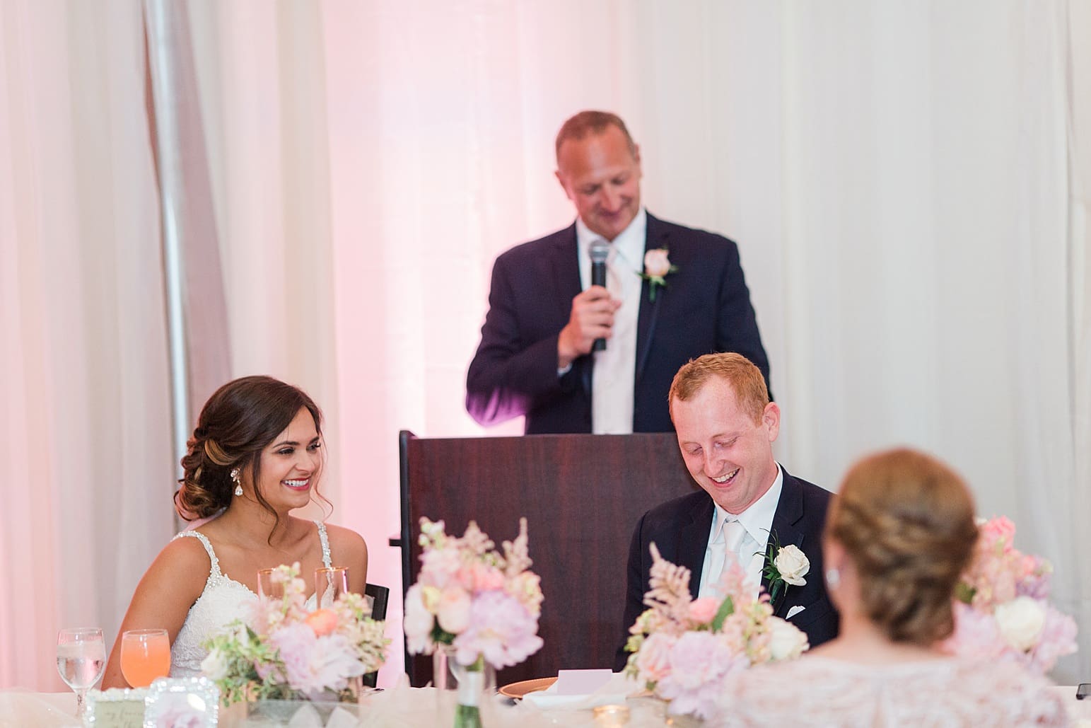 Arielle Peters Photography | Father of bride giving speech at wedding reception at the Holiday Inn in Mishawaka, Indiana.