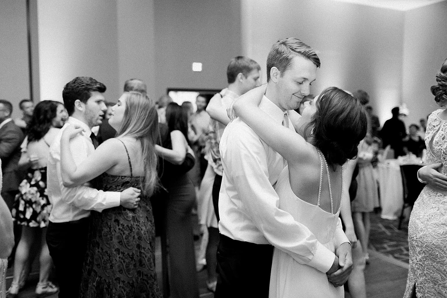 Arielle Peters Photography | Wedding guests dancing at wedding reception at the Holiday Inn in Mishawaka, Indiana.