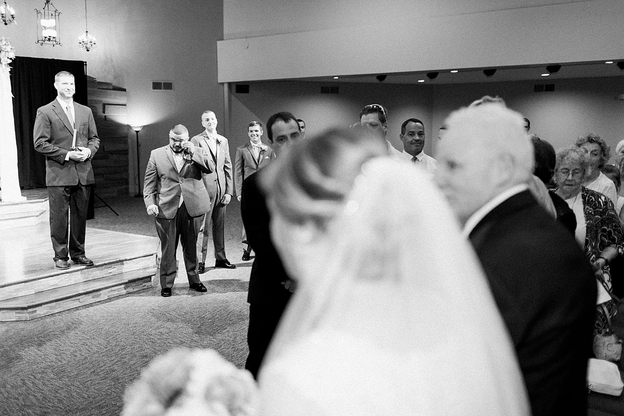 Arielle Peters Photography | Father of bride walking bride down aisle on wedding day at St. Joseph County Parks in South Bend, Indiana.