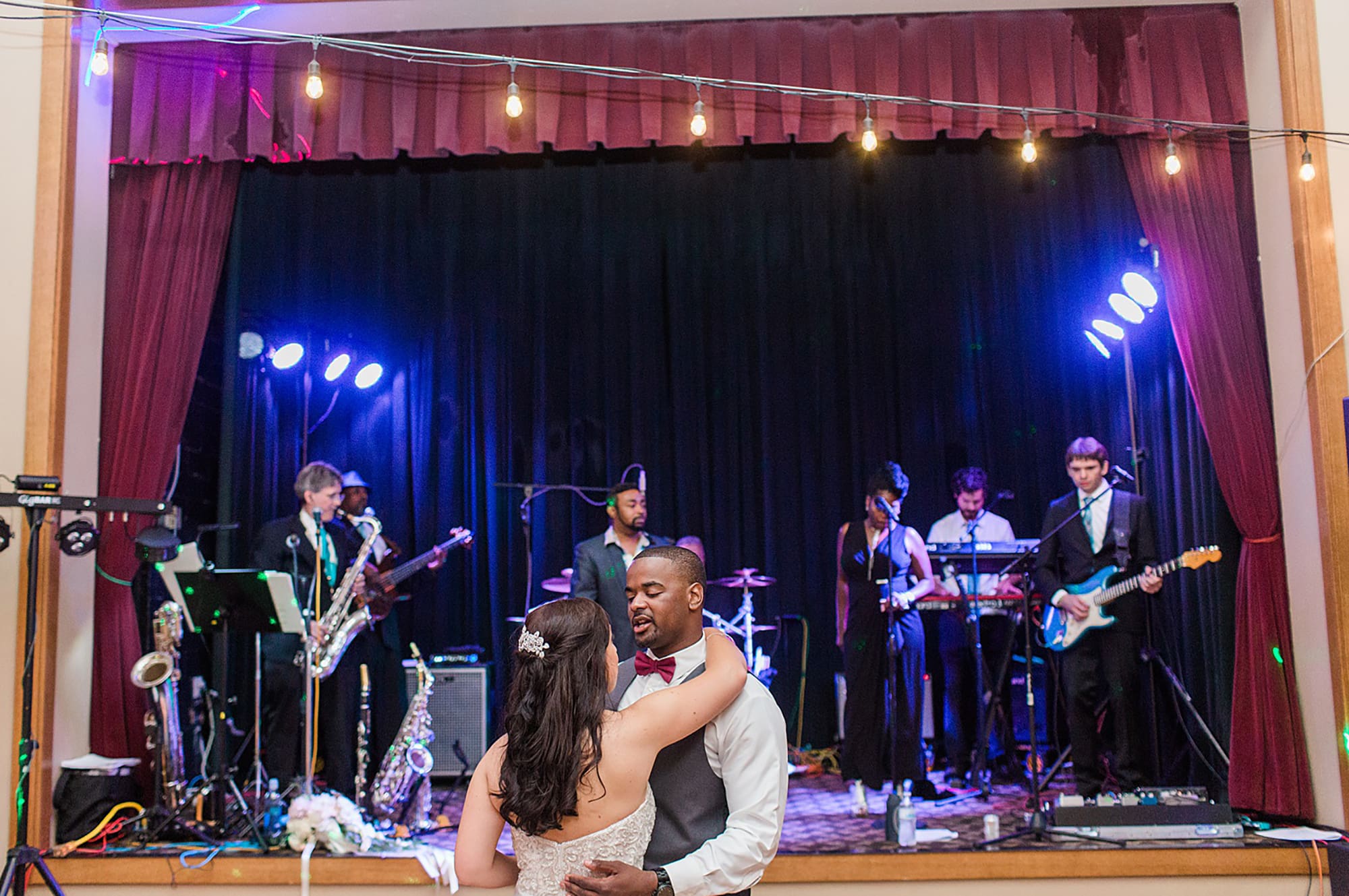 Arielle Peters Photography | Bride and groom dancing at wedding reception on wedding day at Nazareth Hall in Grand Rapids, Ohio. 