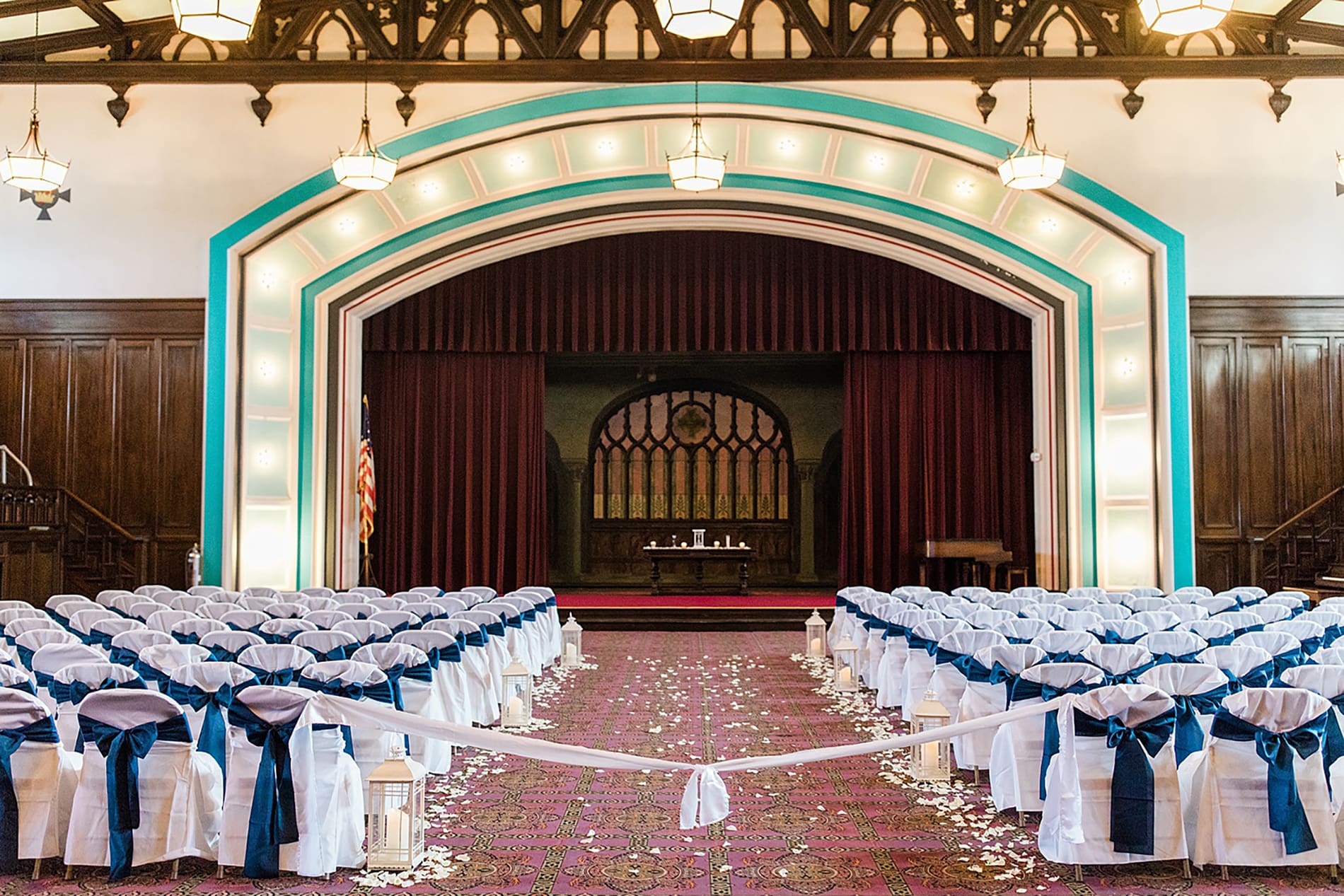 Arielle Peters Photography | Wedding day at the Freemasons Hall in Fort Wayne, Indiana.
