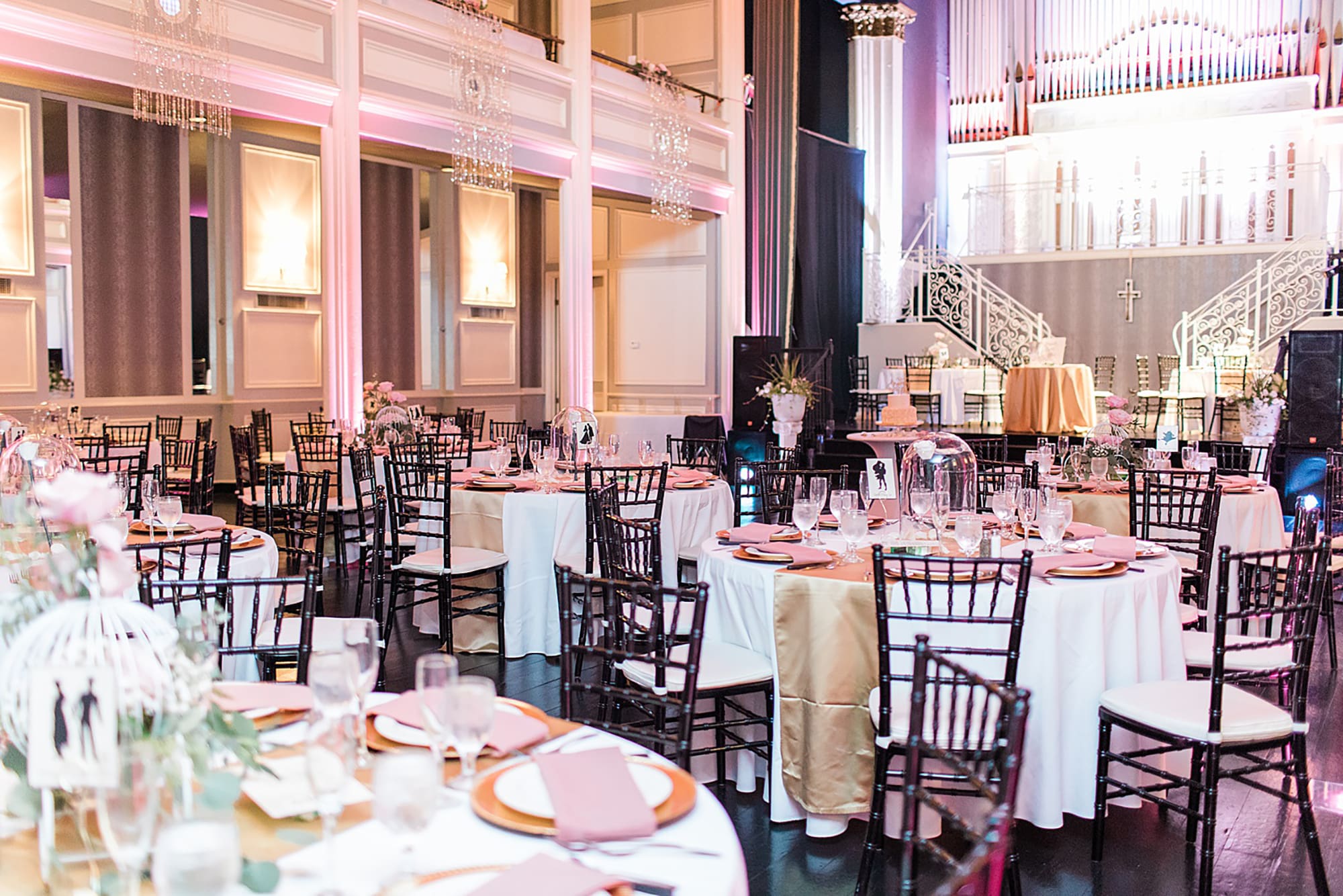 Arielle Peters Photography | Wedding reception table settings and floral arrangements on wedding day at the Uptown Center in Michigan City, Indiana.
