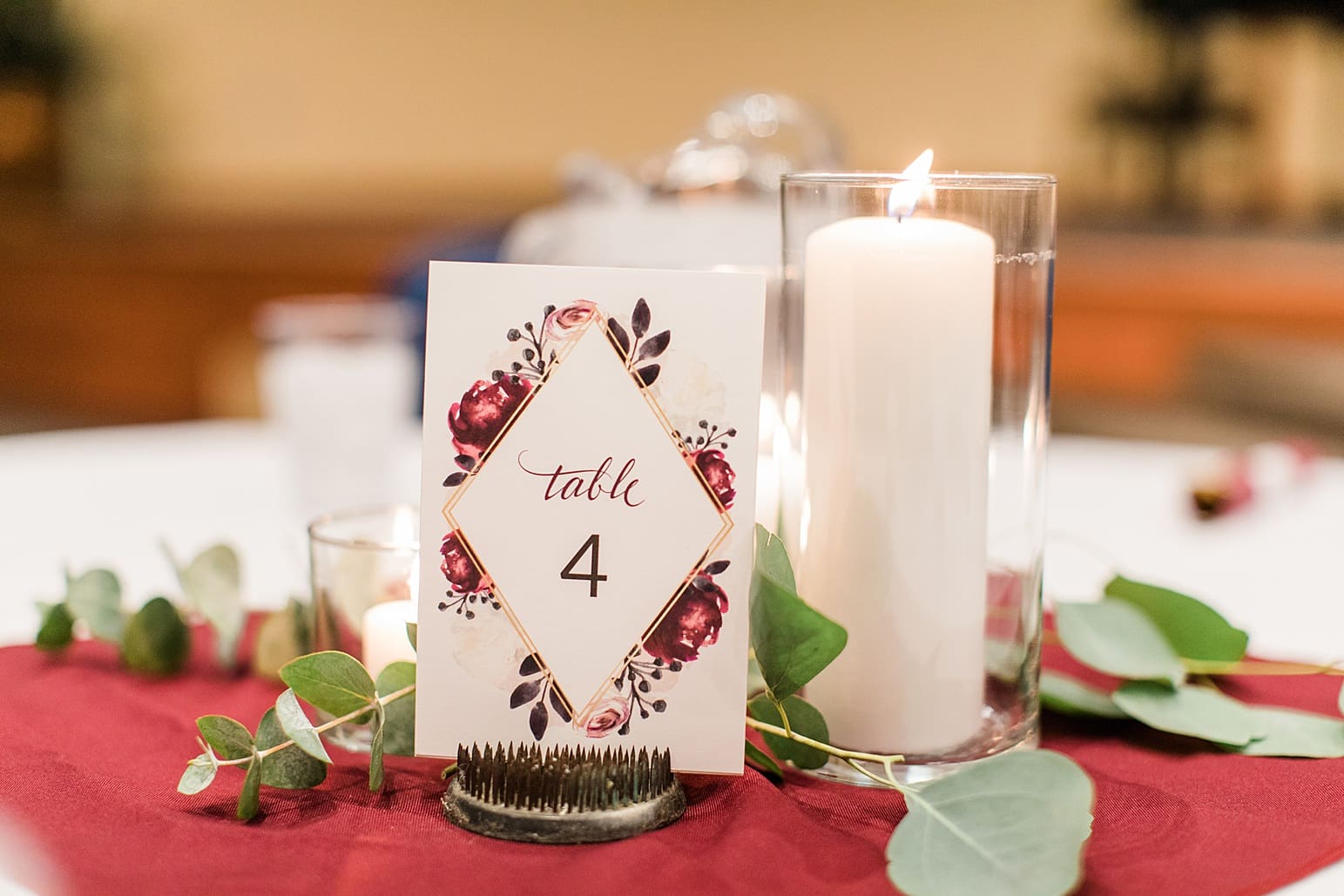 Arielle Peters Photography | Fall wedding table settings and floral arrangements on fall wedding day in Winona Lake, Indiana.