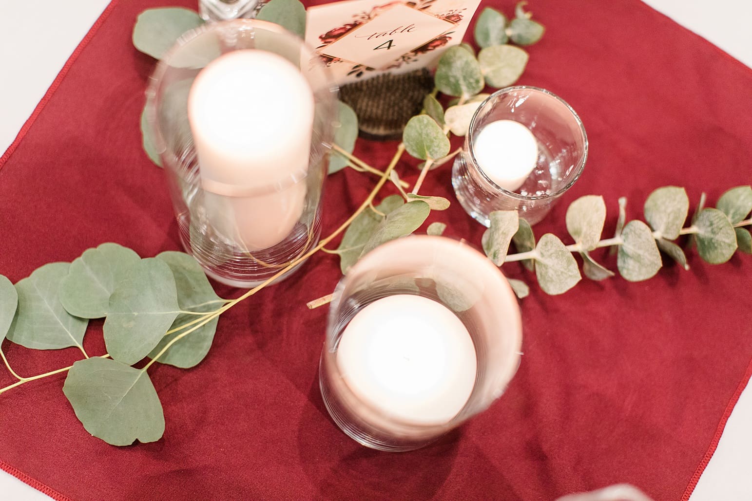 Arielle Peters Photography | Fall wedding table settings and floral arrangements on fall wedding day in Winona Lake, Indiana.