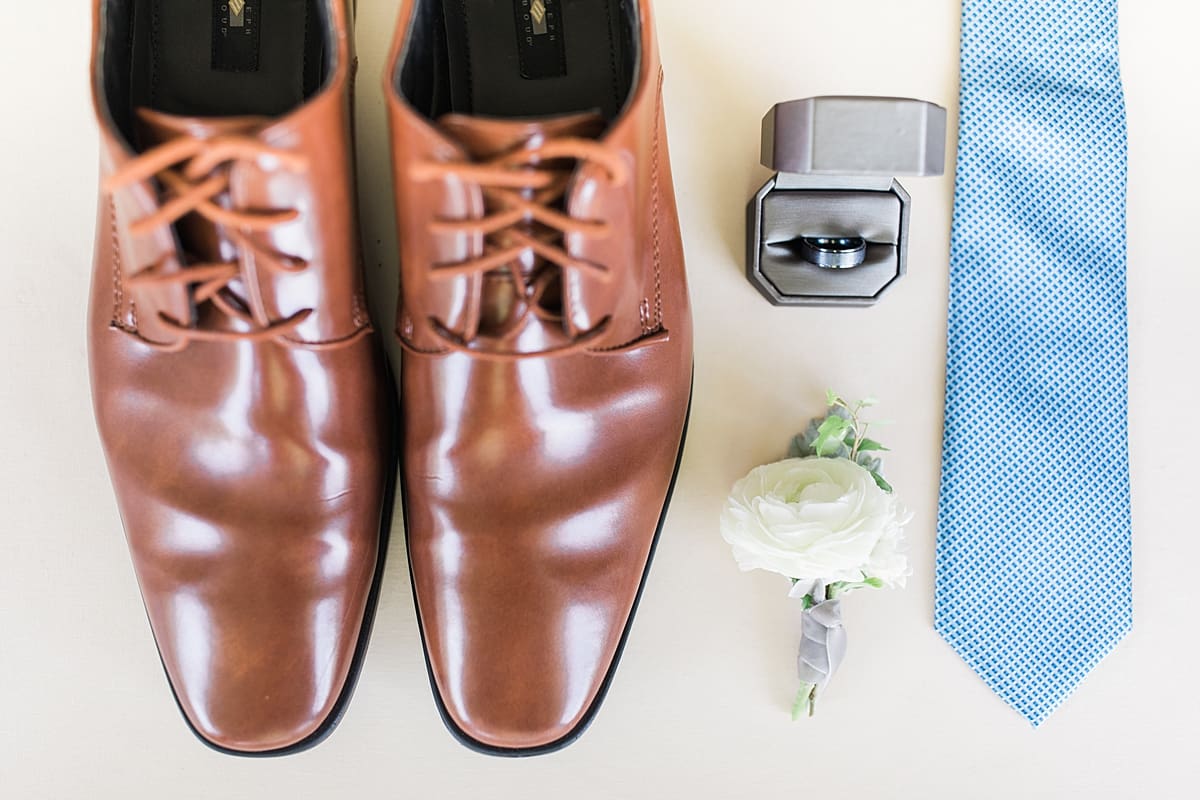 Arielle Peters Photography | Groom's shoes and tie on wedding day in Winona Lake, Indiana. 