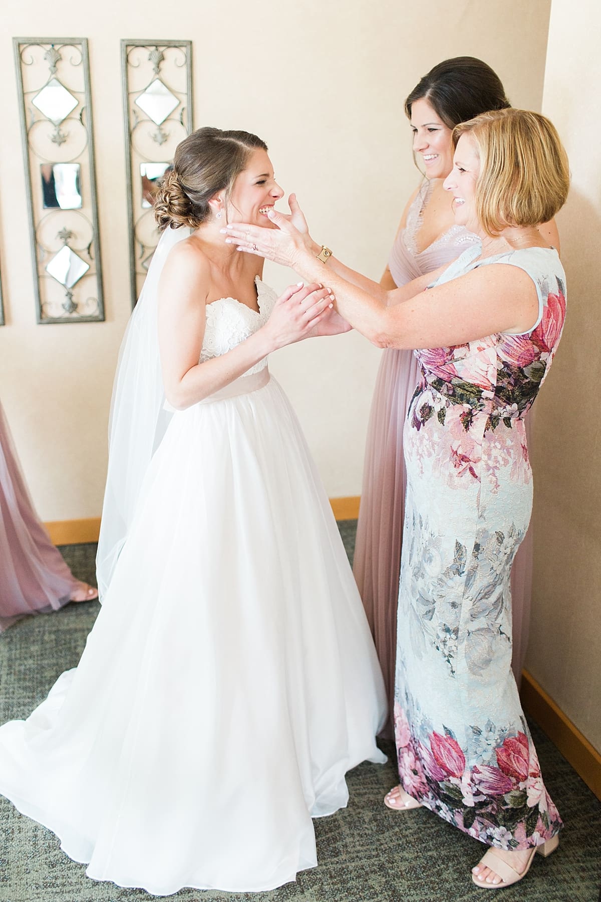 Arielle Peters Photography | Mother of bride and bride laughing on wedding day at Morris Park Country Club in South Bend, Indiana.
