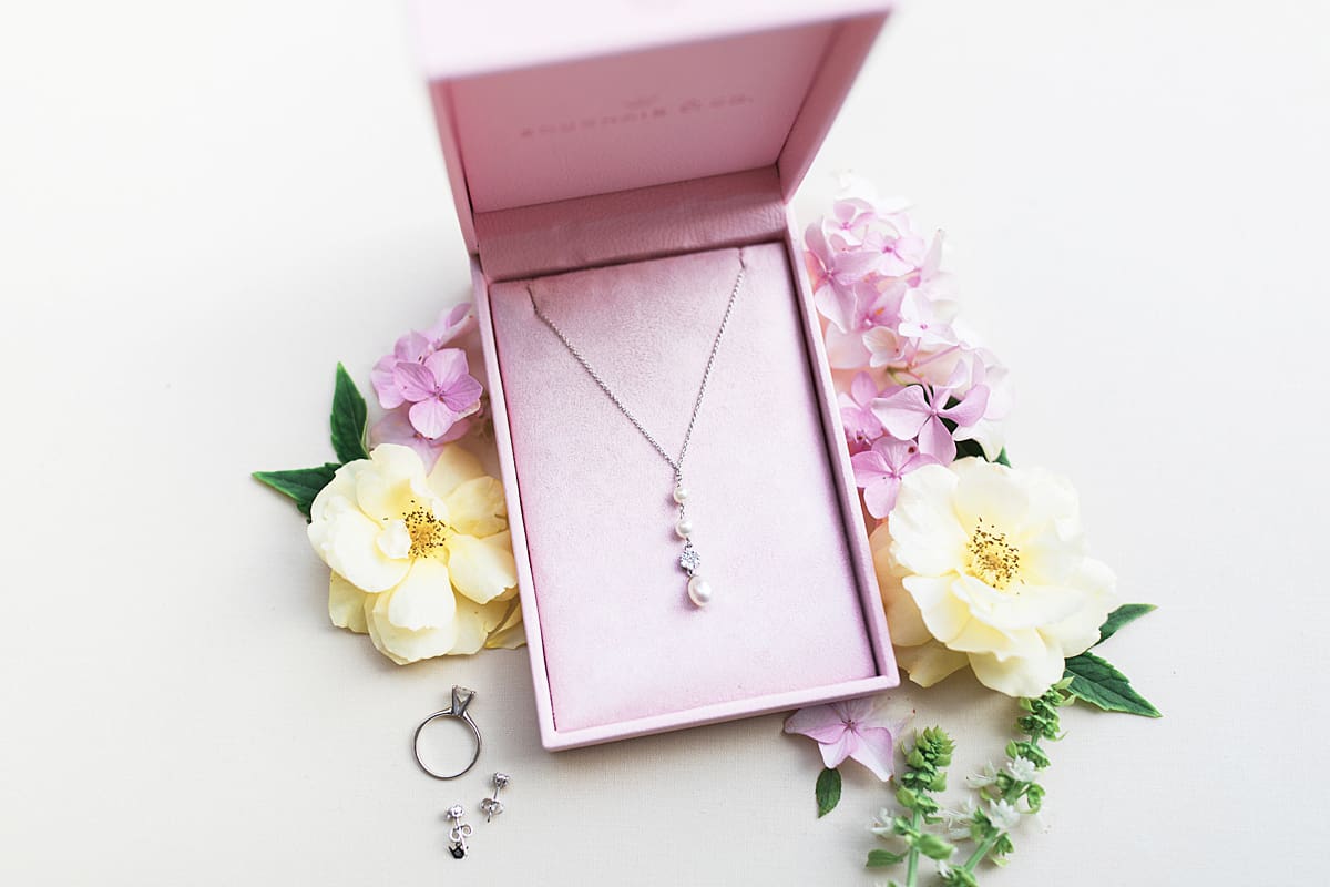 Arielle Peters Photography | Bride's wedding jewelry on wedding day at The Inn at Harbor Springs in St. Joseph, Michigan.