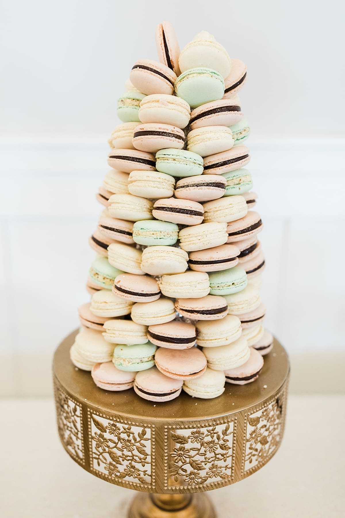 Arielle Peters Photography | Wedding reception table settings and desserts at The Inn at Harbor Springs in St. Joseph, Michigan.