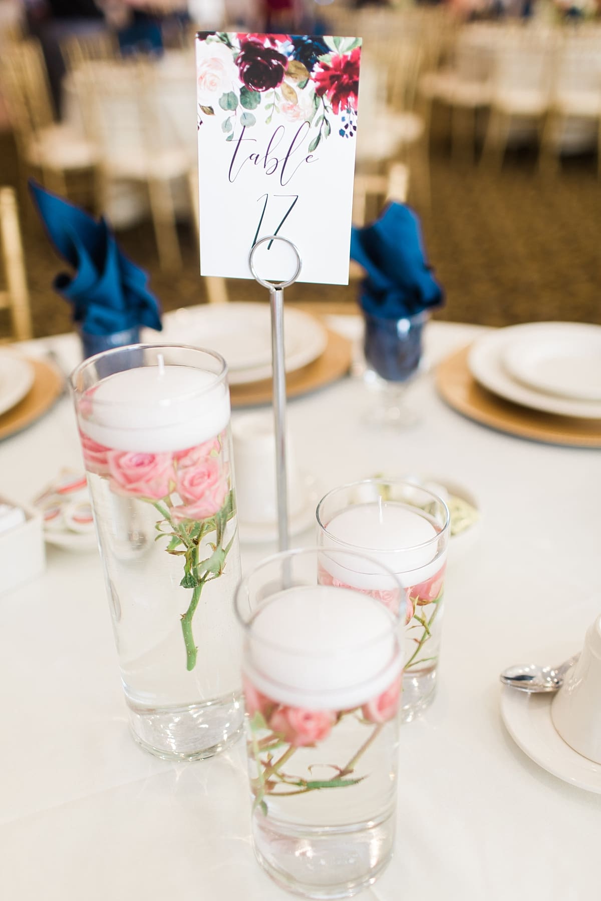 Arielle Peters Photography | Wedding reception table settings and floral arrangements at the Banquets at The Croatian Center in Merrillville, Indiana.