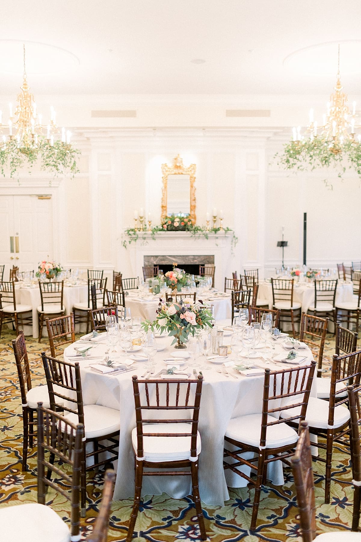 Arielle Peters Photography | Wedding reception table settings and floral arrangements at Sycamore Hills Golf Club in Fort Wayne, Indiana on wedding day.