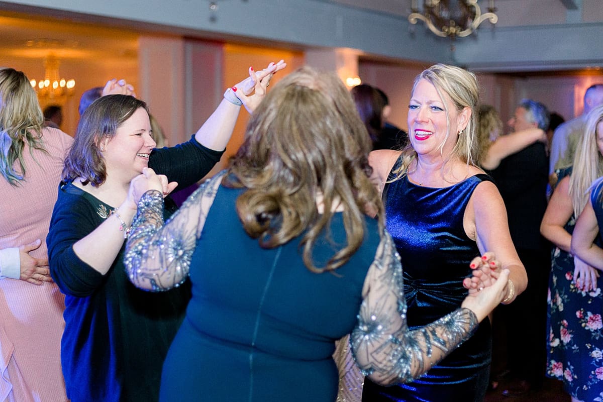 Arielle Peters Photography | Wedding guests dancing at wedding reception at The Madison Club in Madison, Wisconsin.