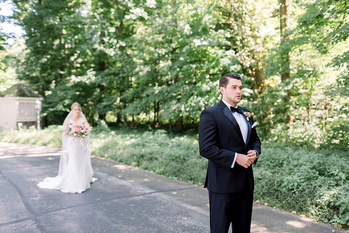 Arielle Peters Photography | Bride and groom having first reveal at The Morris Estate in Niles, Michigan on wedding day. 