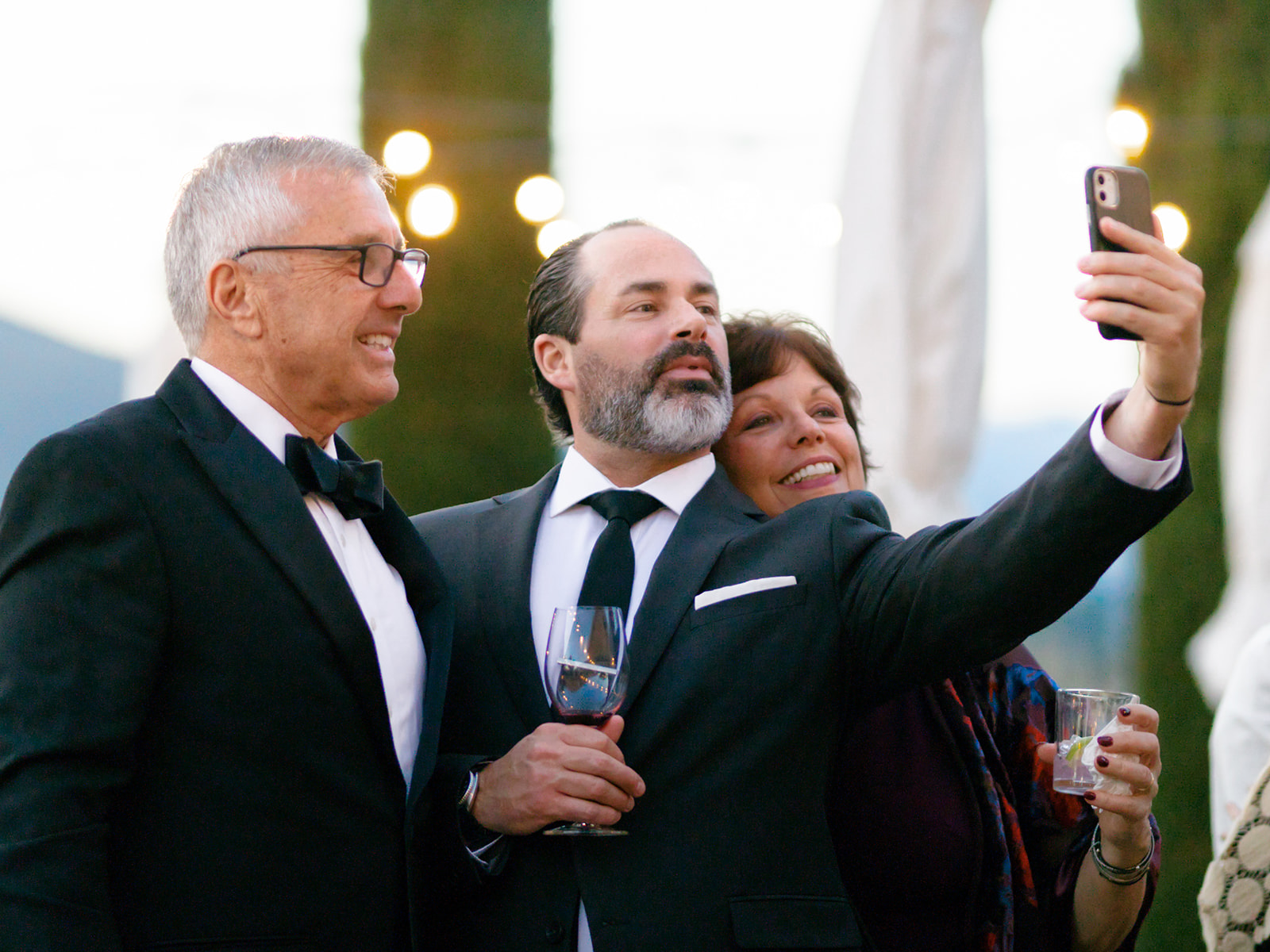 Guests taking selfies during cocktail hour