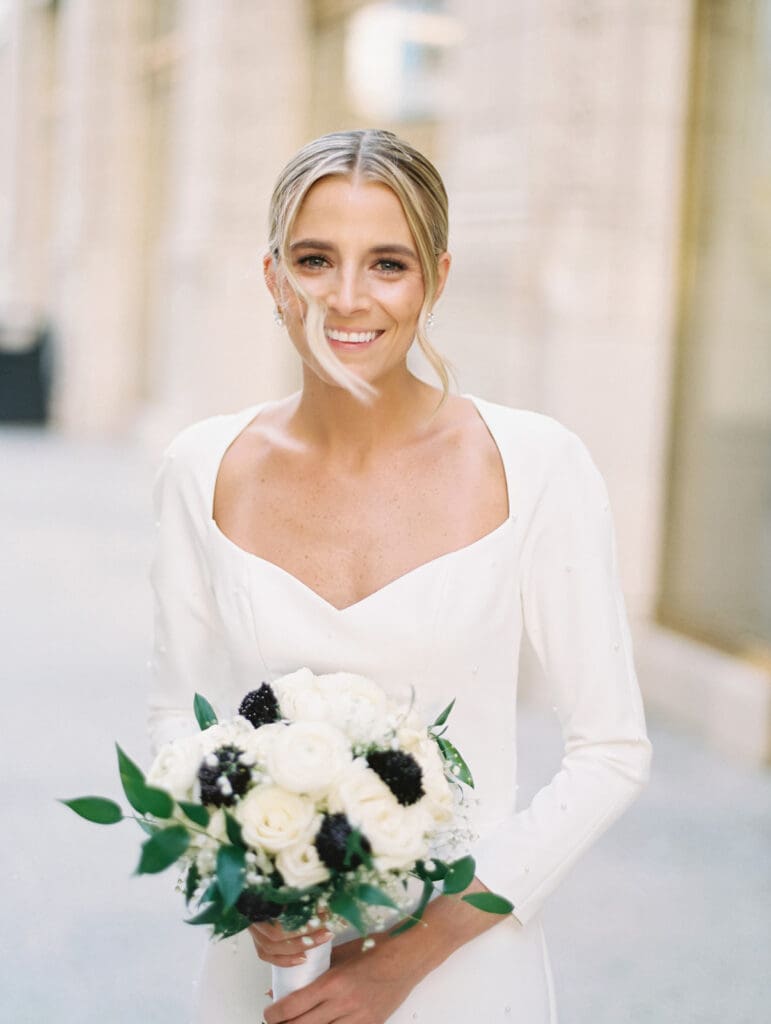 Downtown Chicago bridal portraits